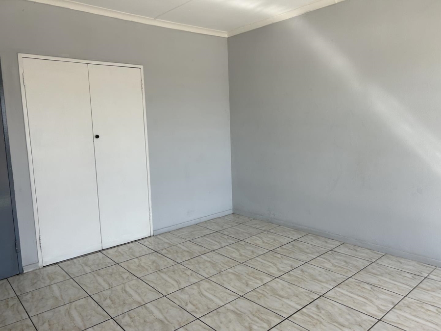 2 Bedroom Property for Sale in Benoni Central Gauteng