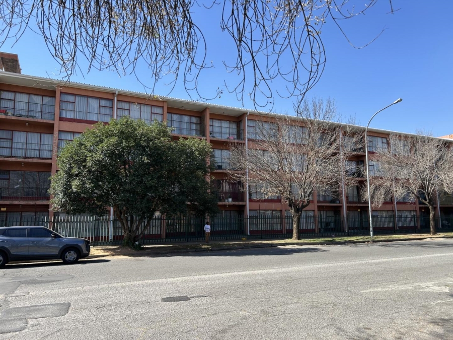 2 Bedroom Property for Sale in Benoni Central Gauteng
