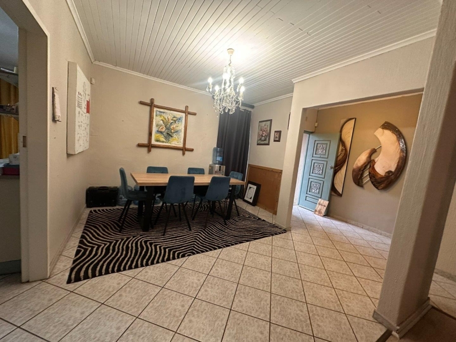 3 Bedroom Property for Sale in Wilro Park Gauteng