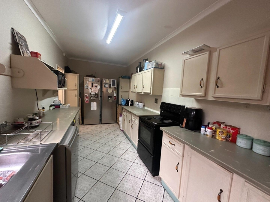 3 Bedroom Property for Sale in Wilro Park Gauteng