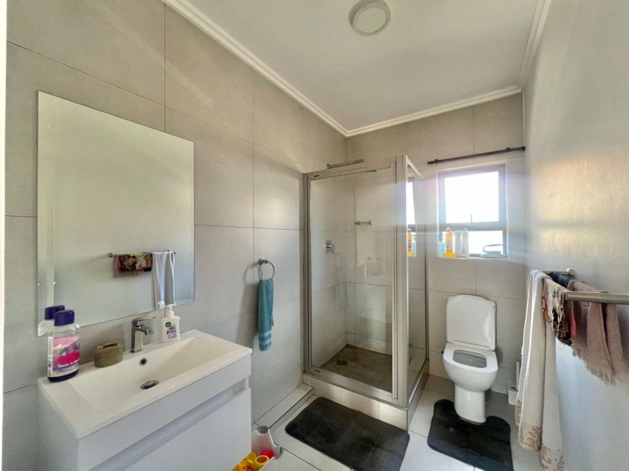 To Let 3 Bedroom Property for Rent in Fourways Gauteng