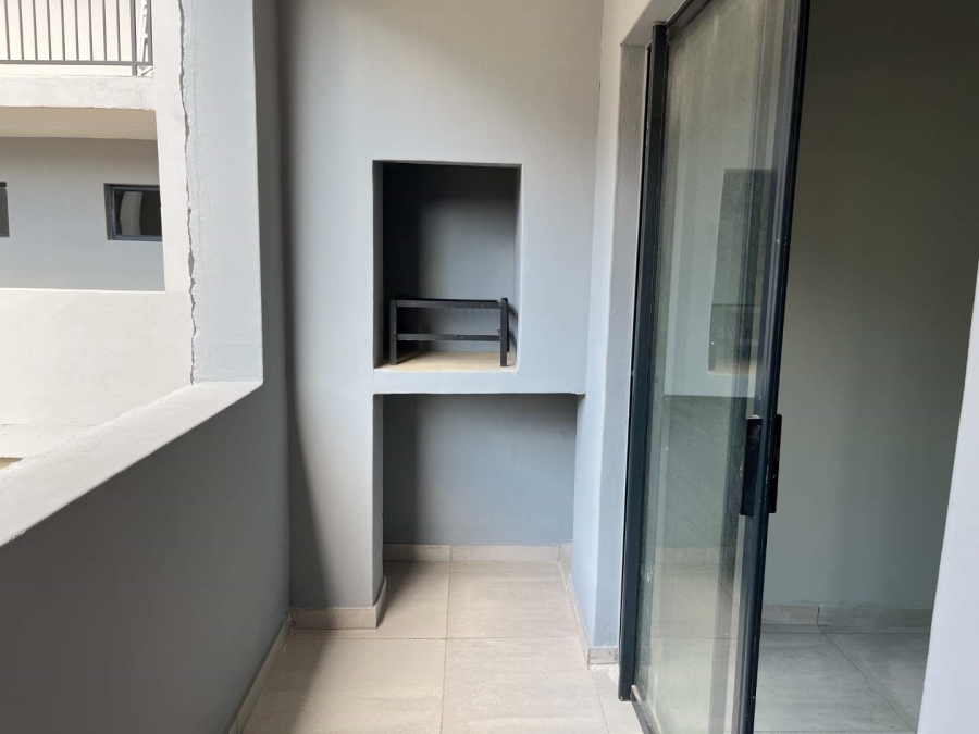 To Let 2 Bedroom Property for Rent in Ferndale Gauteng