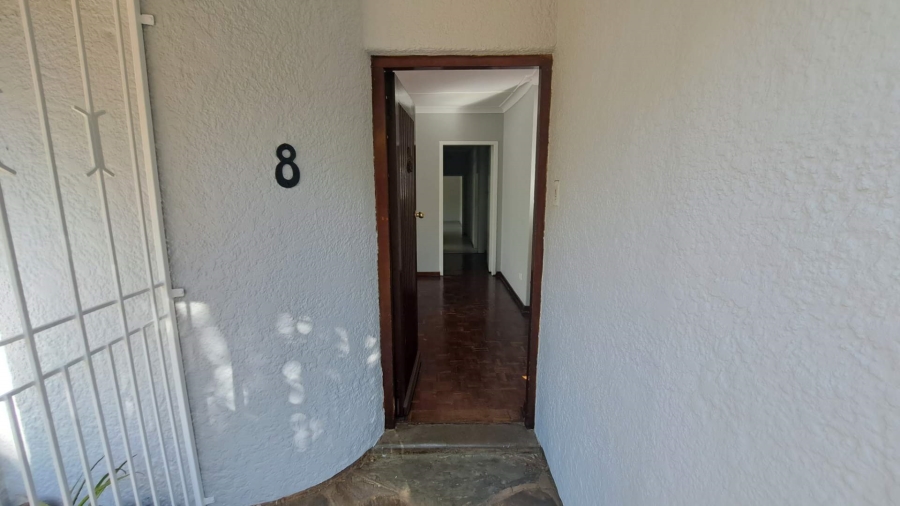 To Let 3 Bedroom Property for Rent in Bordeaux Gauteng