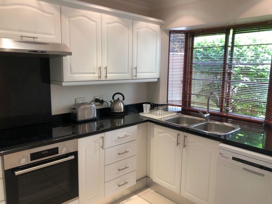 To Let 3 Bedroom Property for Rent in Illovo Gauteng