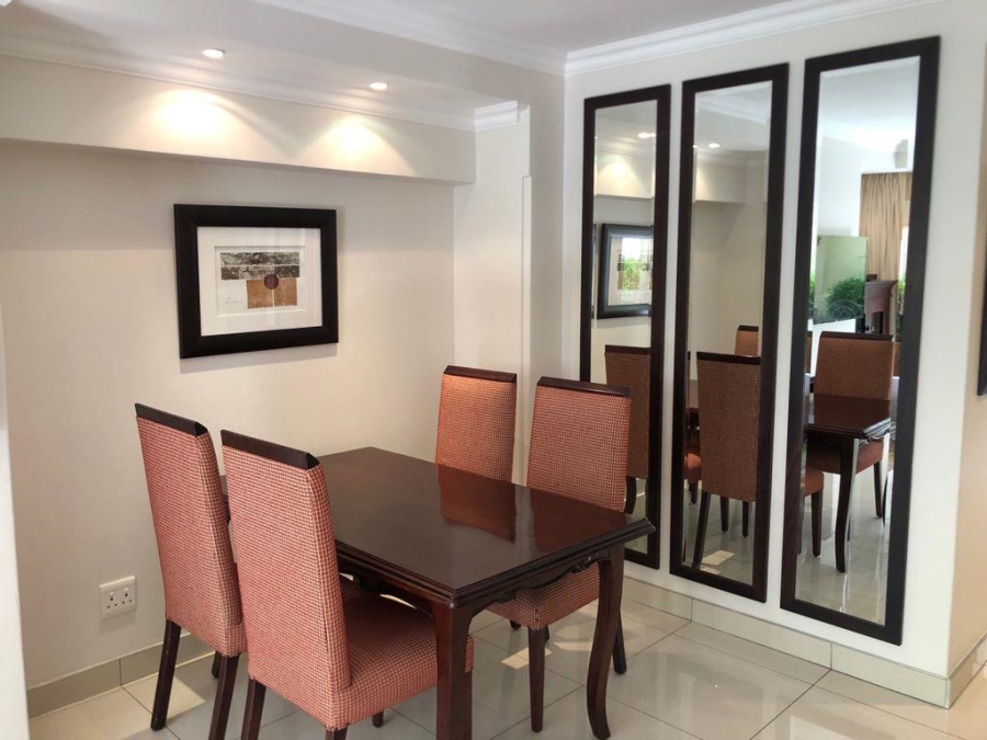 To Let 3 Bedroom Property for Rent in Illovo Gauteng