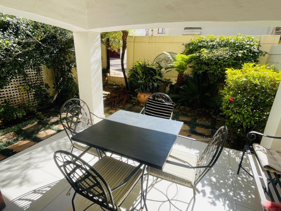 To Let 3 Bedroom Property for Rent in Illovo Gauteng