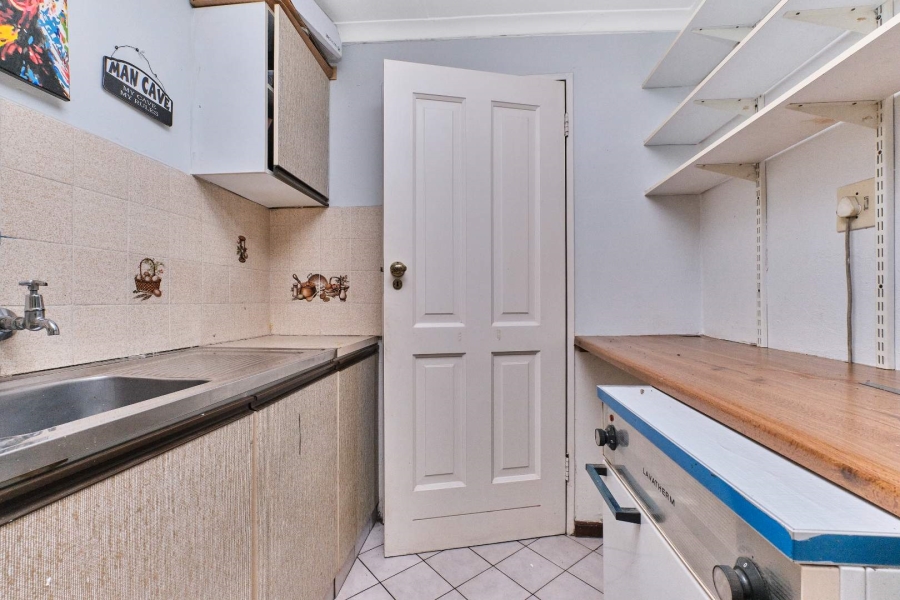 4 Bedroom Property for Sale in Robin Acres Gauteng