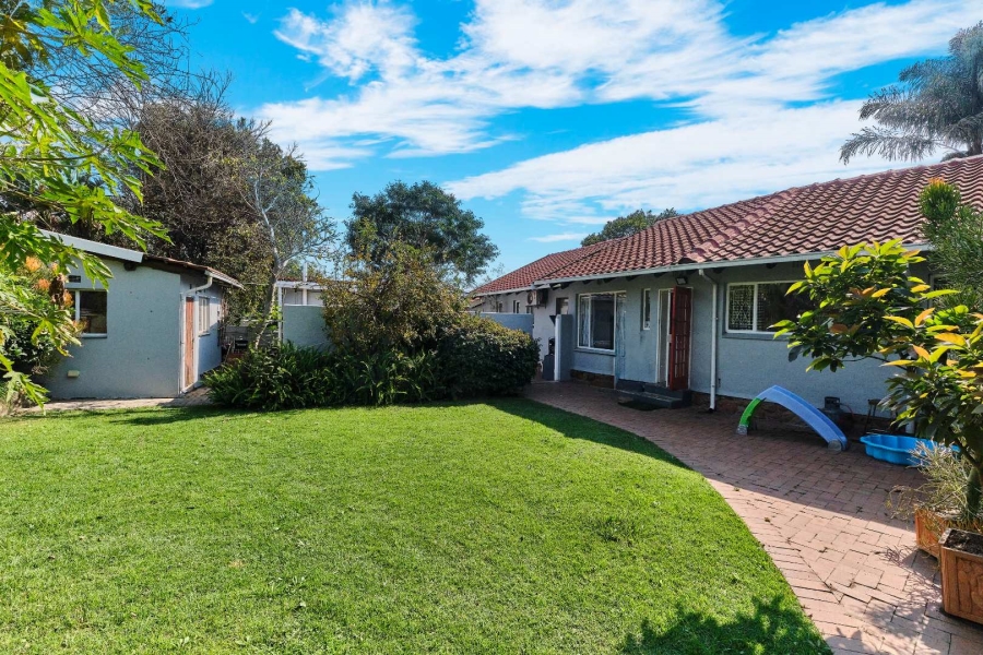 4 Bedroom Property for Sale in Robin Acres Gauteng