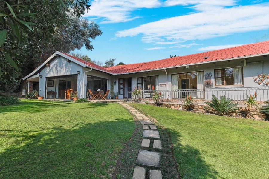 4 Bedroom Property for Sale in Robin Acres Gauteng