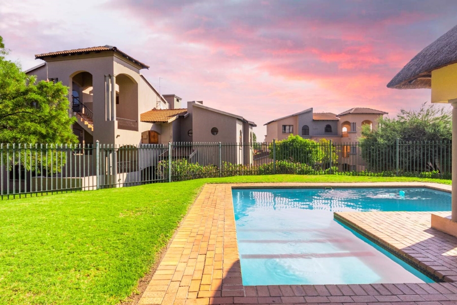 To Let 2 Bedroom Property for Rent in Noordhang Gauteng