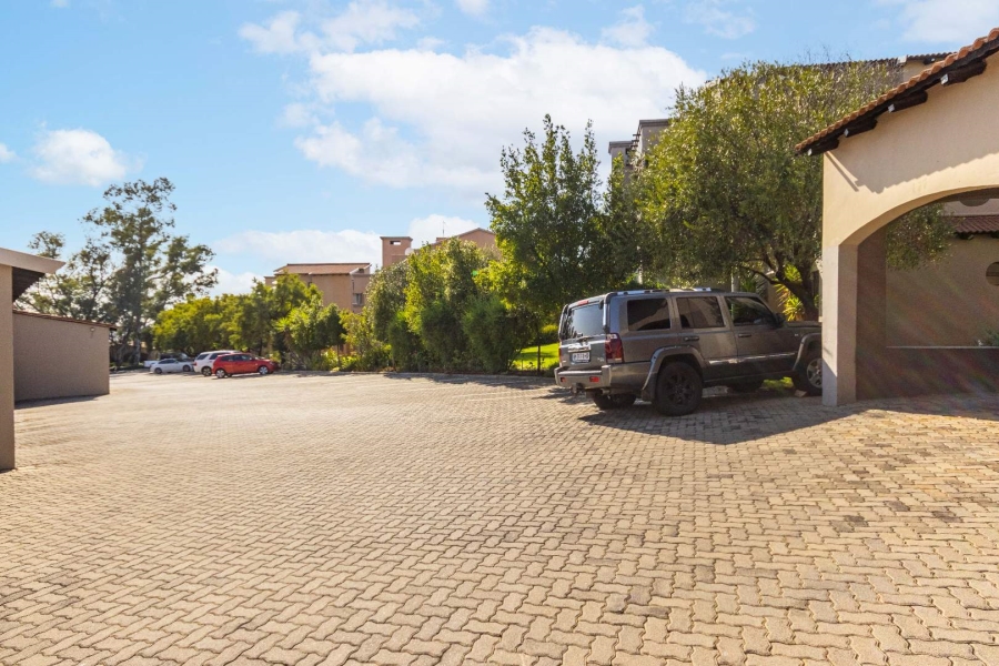 To Let 2 Bedroom Property for Rent in Noordhang Gauteng