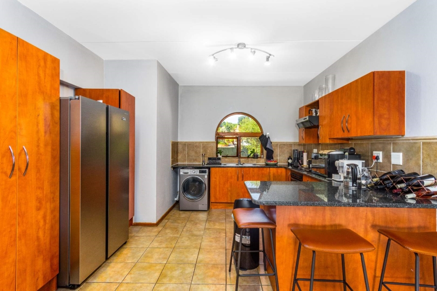 To Let 2 Bedroom Property for Rent in Noordhang Gauteng