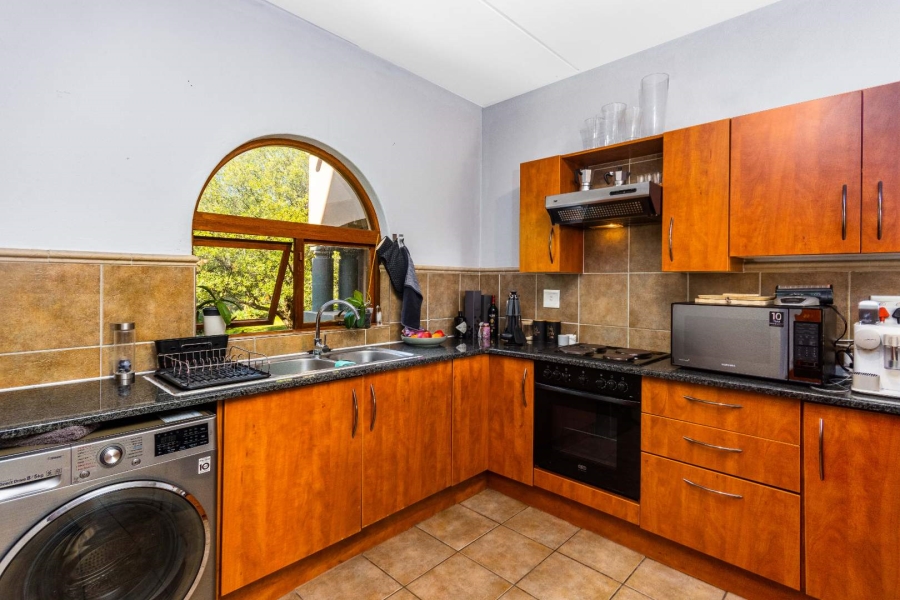 To Let 2 Bedroom Property for Rent in Noordhang Gauteng