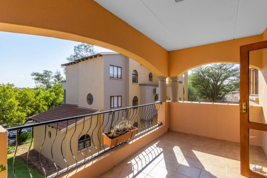 To Let 2 Bedroom Property for Rent in Noordhang Gauteng