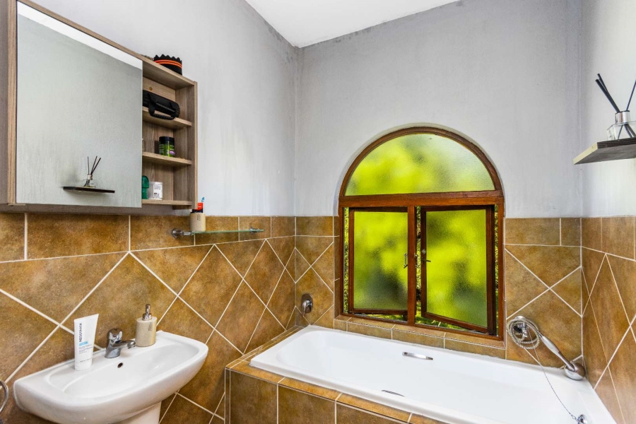 To Let 2 Bedroom Property for Rent in Noordhang Gauteng