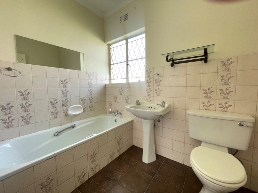 To Let 3 Bedroom Property for Rent in Croydon Gauteng