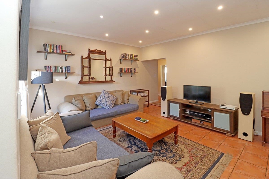 3 Bedroom Property for Sale in Faerie Glen Gauteng