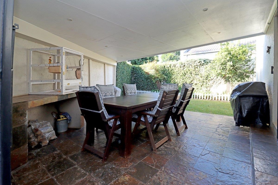 3 Bedroom Property for Sale in Faerie Glen Gauteng