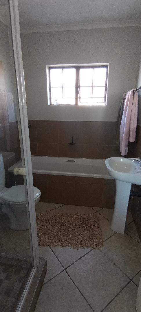 2 Bedroom Property for Sale in Sagewood Gauteng
