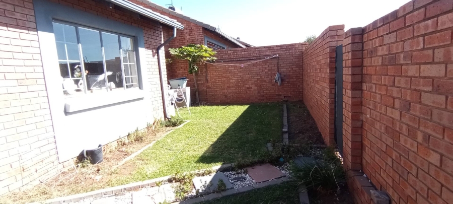 2 Bedroom Property for Sale in Sagewood Gauteng