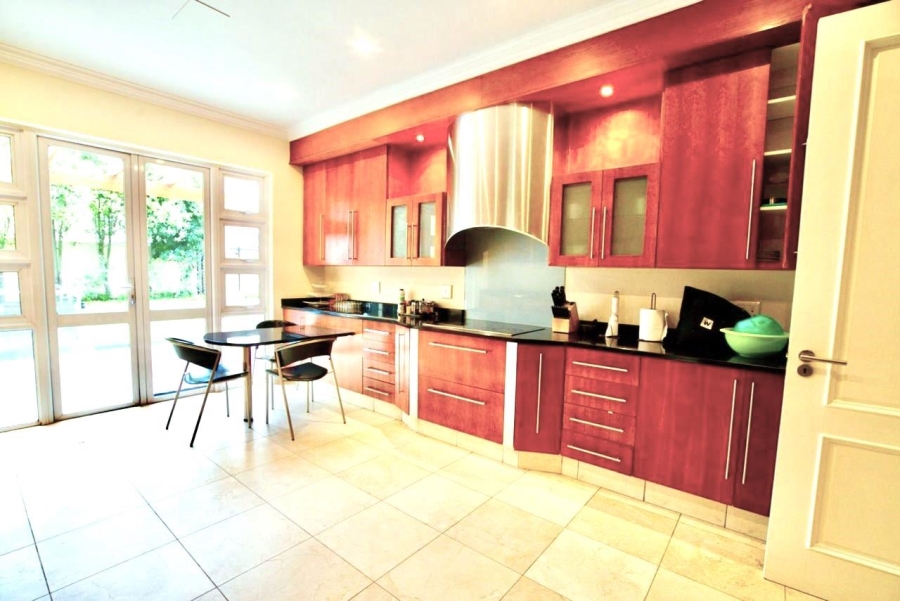 4 Bedroom Property for Sale in Sandhurst Gauteng