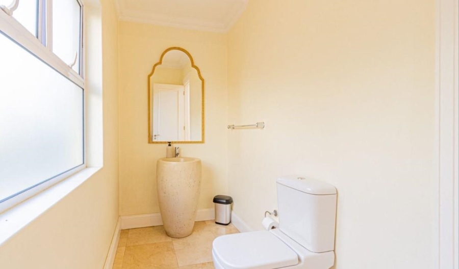 4 Bedroom Property for Sale in Sandhurst Gauteng