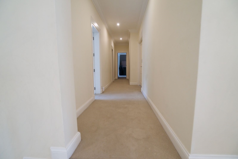 4 Bedroom Property for Sale in Sandhurst Gauteng