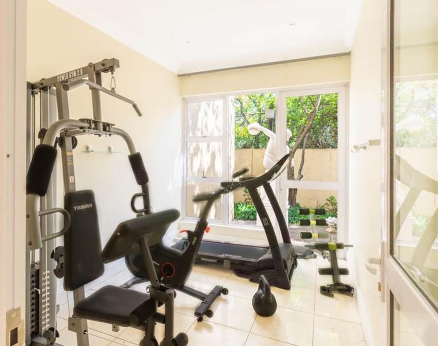 4 Bedroom Property for Sale in Sandhurst Gauteng