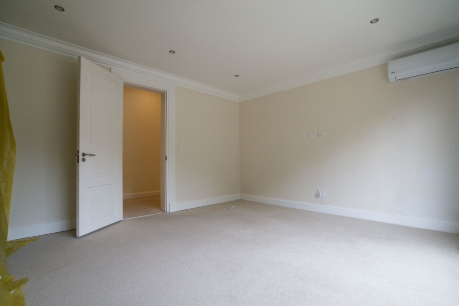 4 Bedroom Property for Sale in Sandhurst Gauteng