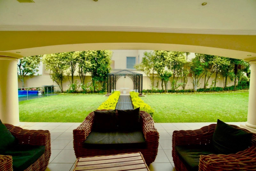 4 Bedroom Property for Sale in Sandhurst Gauteng