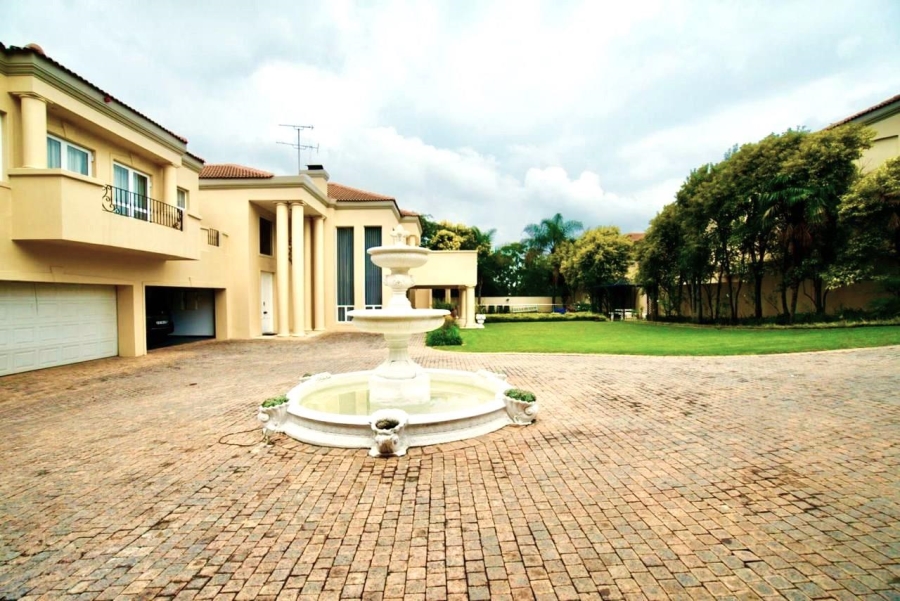 4 Bedroom Property for Sale in Sandhurst Gauteng