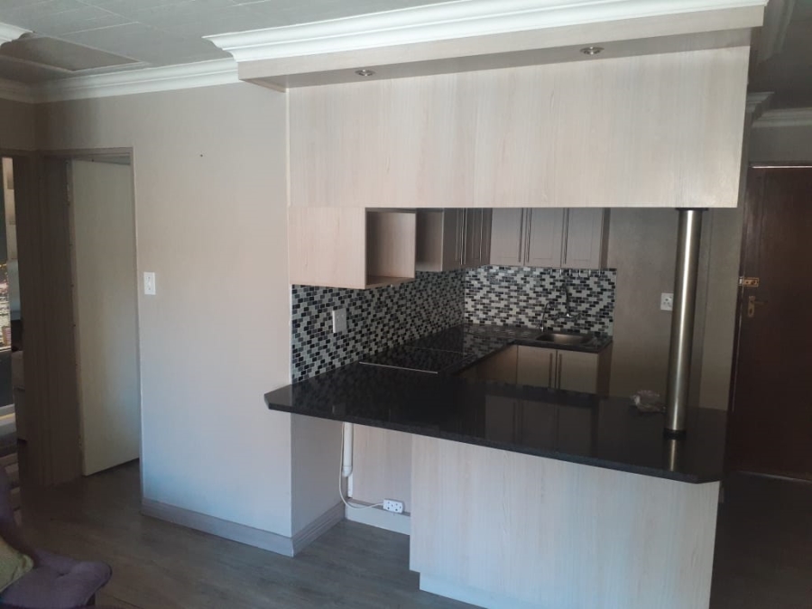 To Let 2 Bedroom Property for Rent in Groenkloof Gauteng
