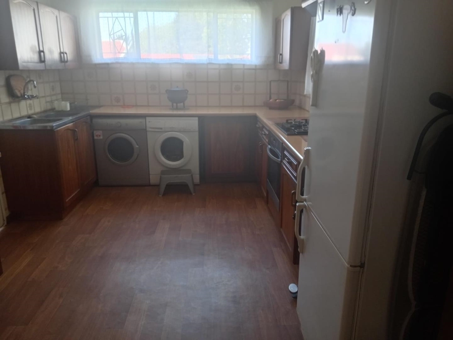 4 Bedroom Property for Sale in Birchleigh Gauteng
