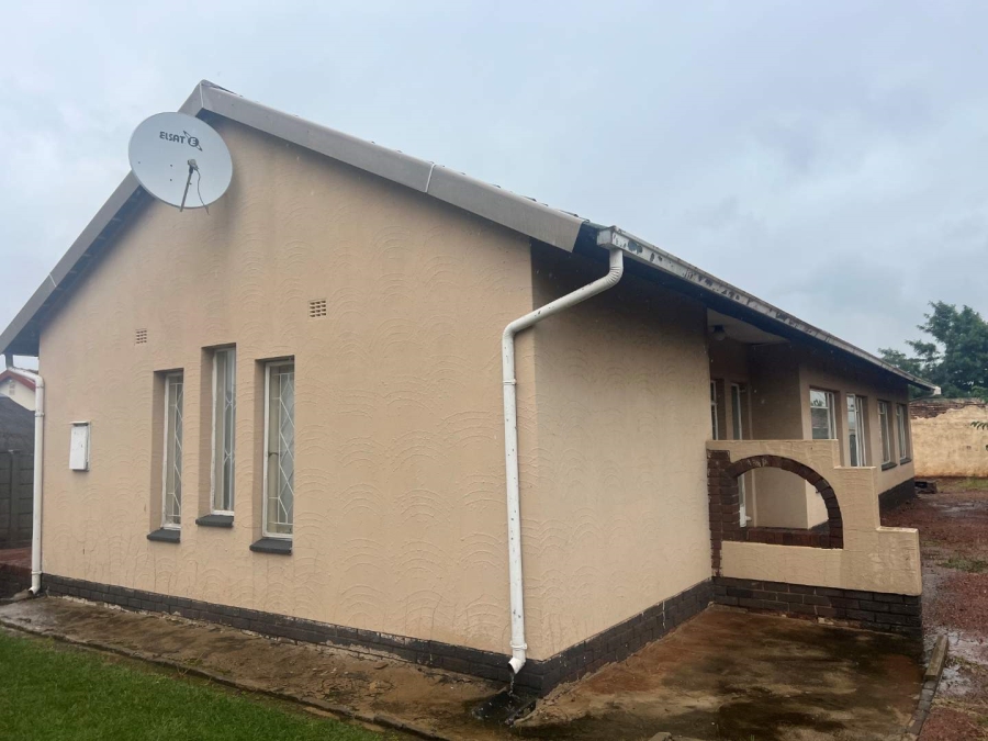 3 Bedroom Property for Sale in Leondale Gauteng