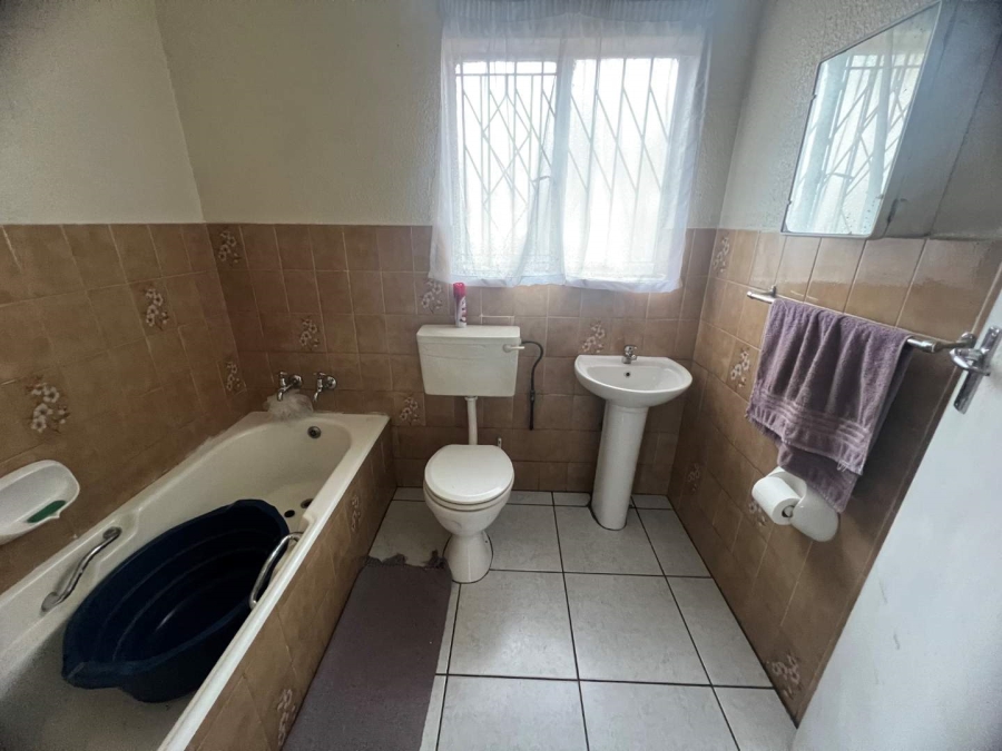 3 Bedroom Property for Sale in Leondale Gauteng