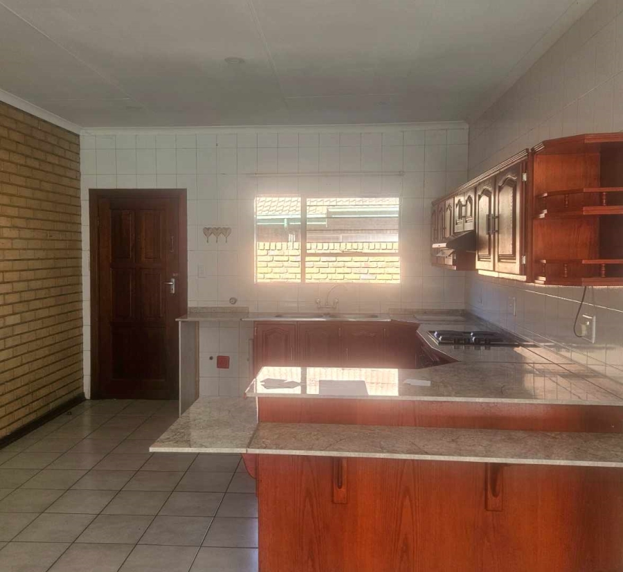 2 Bedroom Property for Sale in Mayberry Park Gauteng