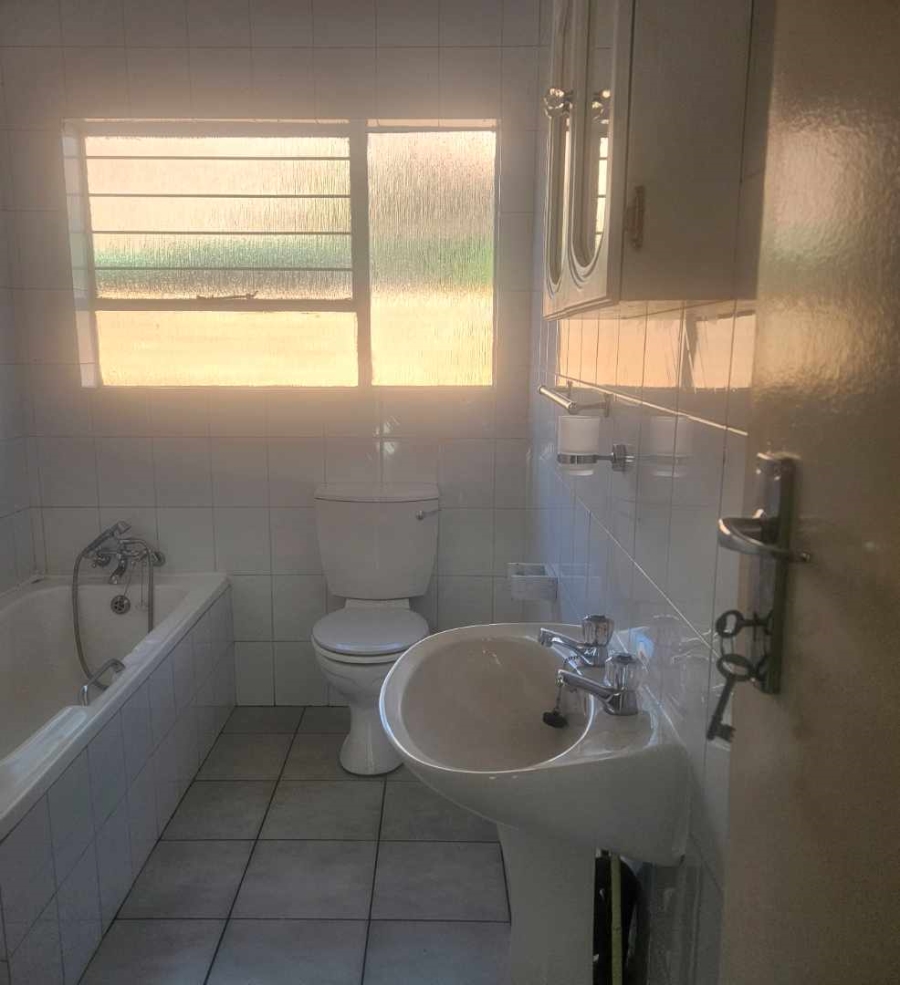 2 Bedroom Property for Sale in Mayberry Park Gauteng