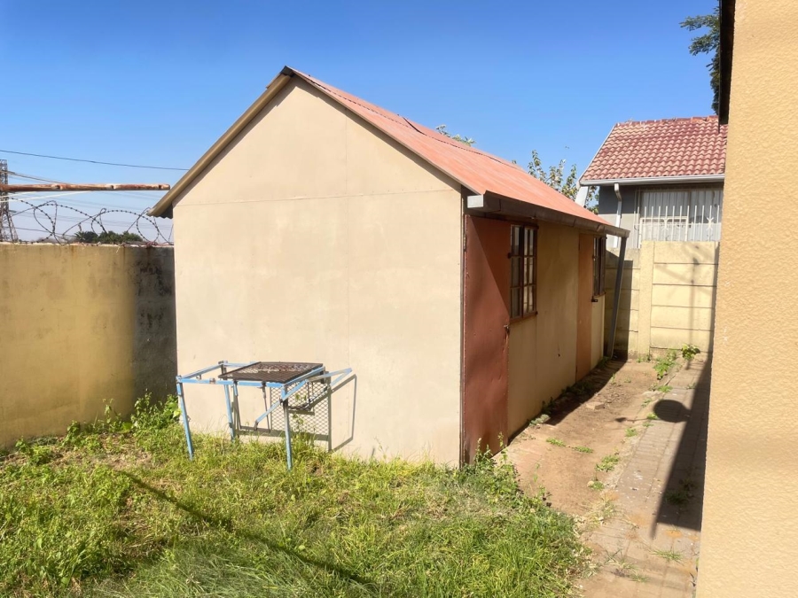 3 Bedroom Property for Sale in Tulisa Park Gauteng
