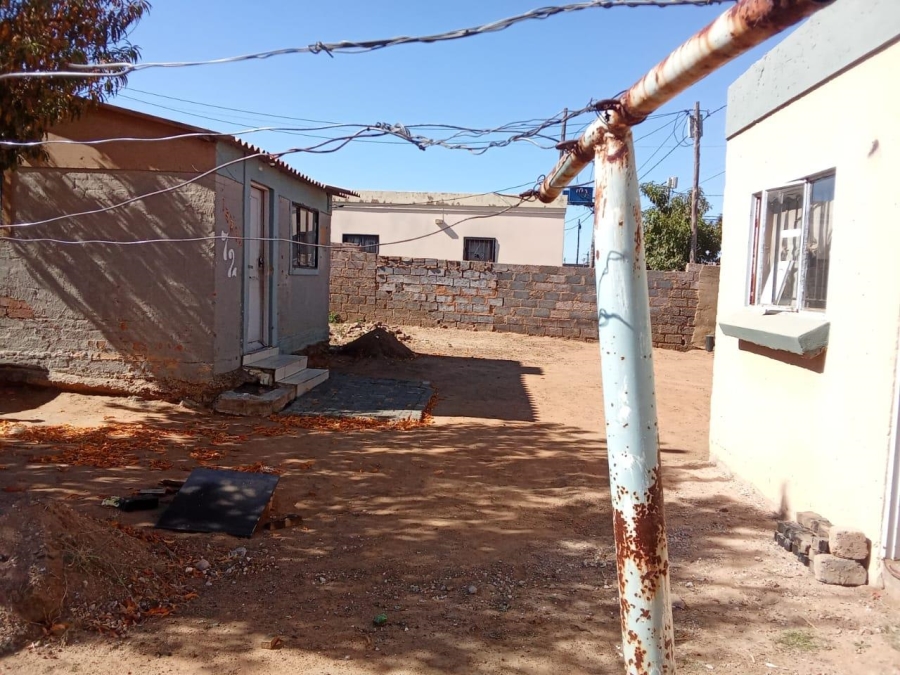 1 Bedroom Property for Sale in Bram Fischerville Gauteng