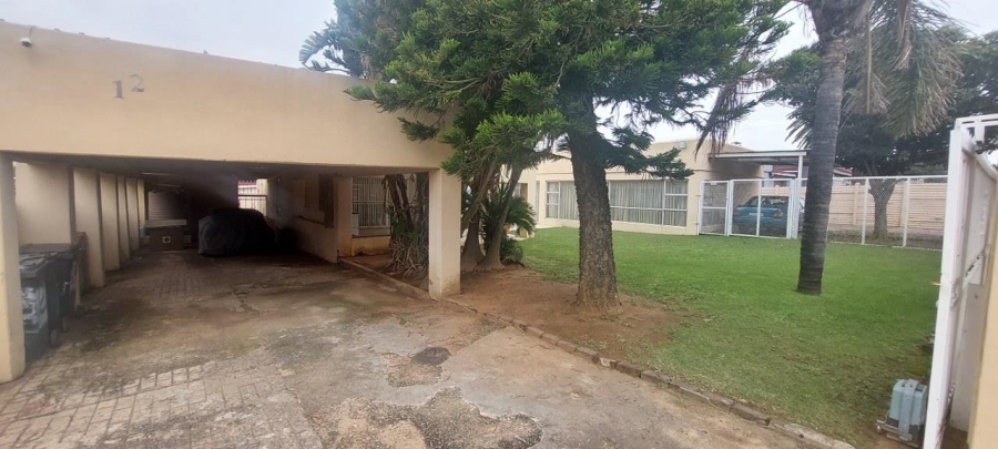 9 Bedroom Property for Sale in Tulisa Park Gauteng