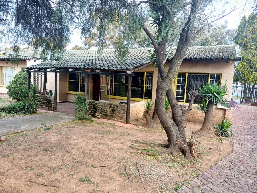 3 Bedroom Property for Sale in Mayberry Park Gauteng