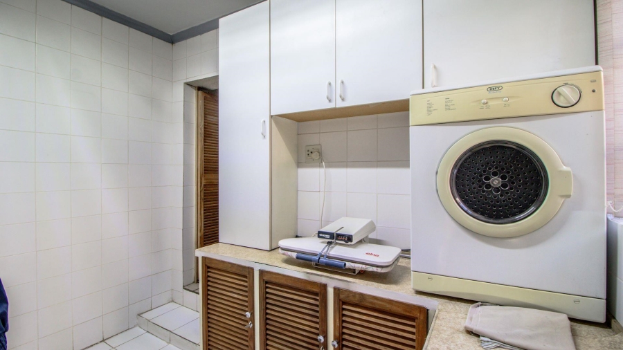 4 Bedroom Property for Sale in Farrarmere Gauteng