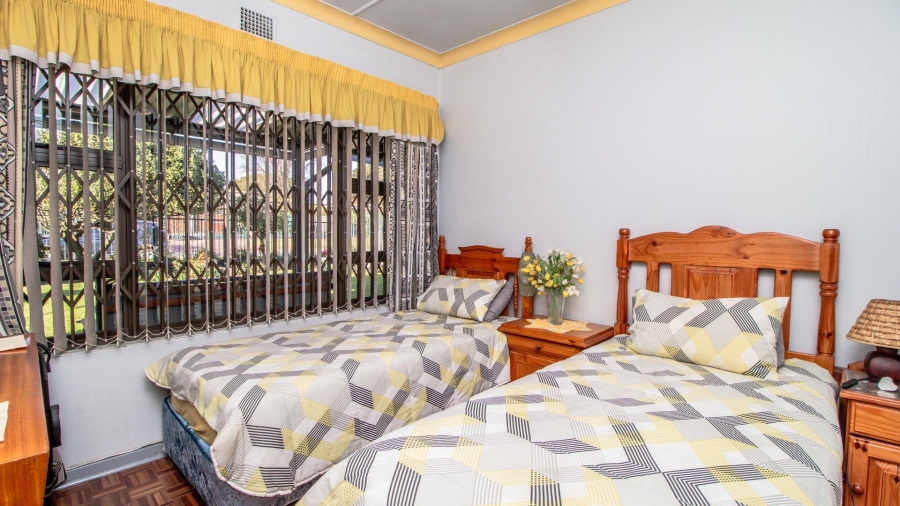 4 Bedroom Property for Sale in Farrarmere Gauteng
