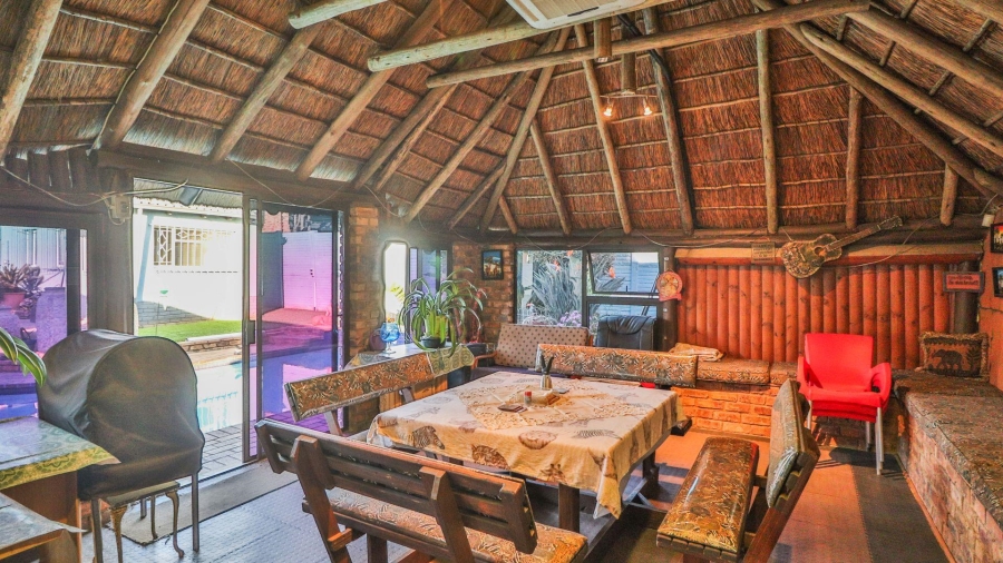 4 Bedroom Property for Sale in Farrarmere Gauteng