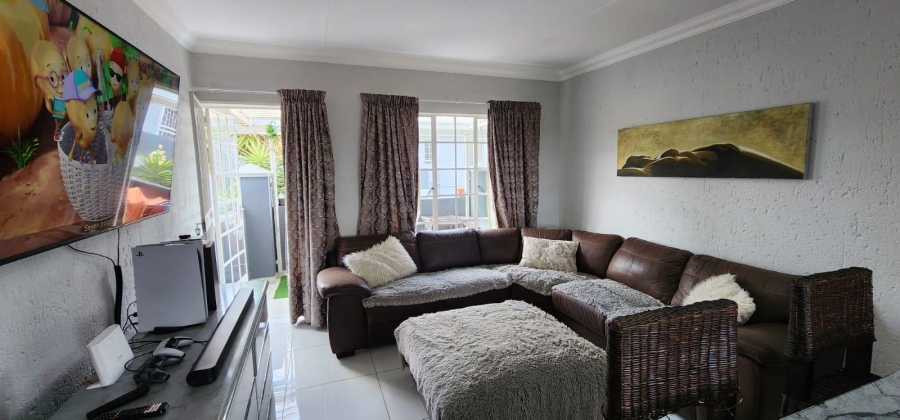 To Let 3 Bedroom Property for Rent in Bartlett Gauteng