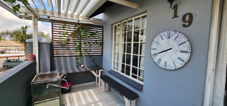 To Let 3 Bedroom Property for Rent in Bartlett Gauteng
