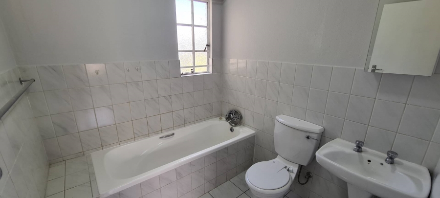 To Let 3 Bedroom Property for Rent in Bartlett Gauteng