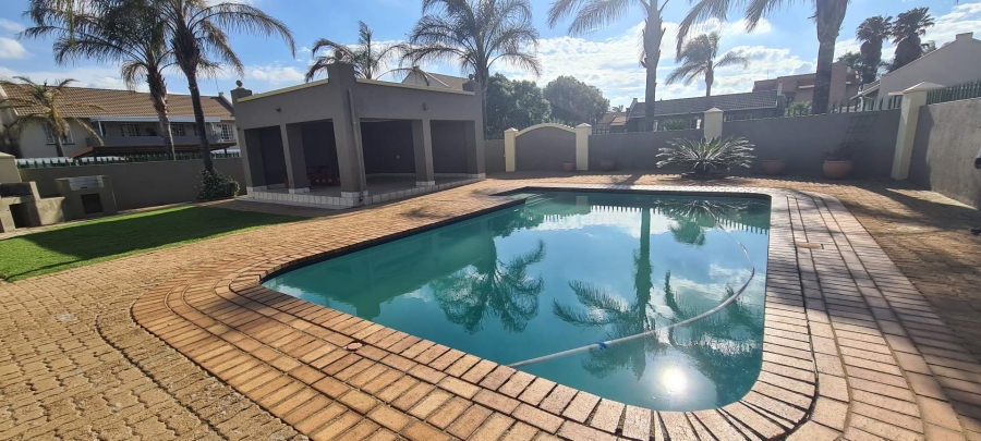 To Let 3 Bedroom Property for Rent in Bartlett Gauteng