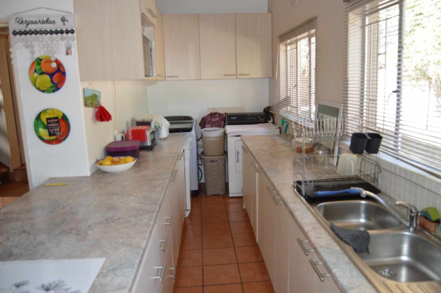 4 Bedroom Property for Sale in Brackendowns Gauteng