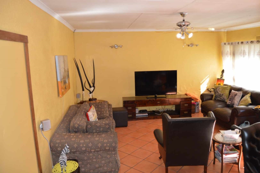 4 Bedroom Property for Sale in Brackendowns Gauteng